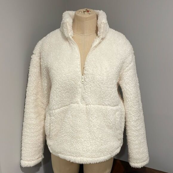 Soma Tops - Soma Pullover Long Sleeve 3/4 Zip Sherpa Size S